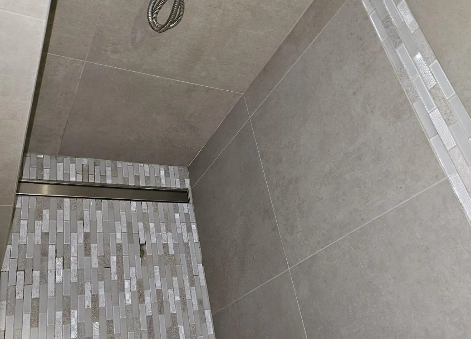 Apartment Blanca With Jacuzzi,Terase And Private Parking Kastela