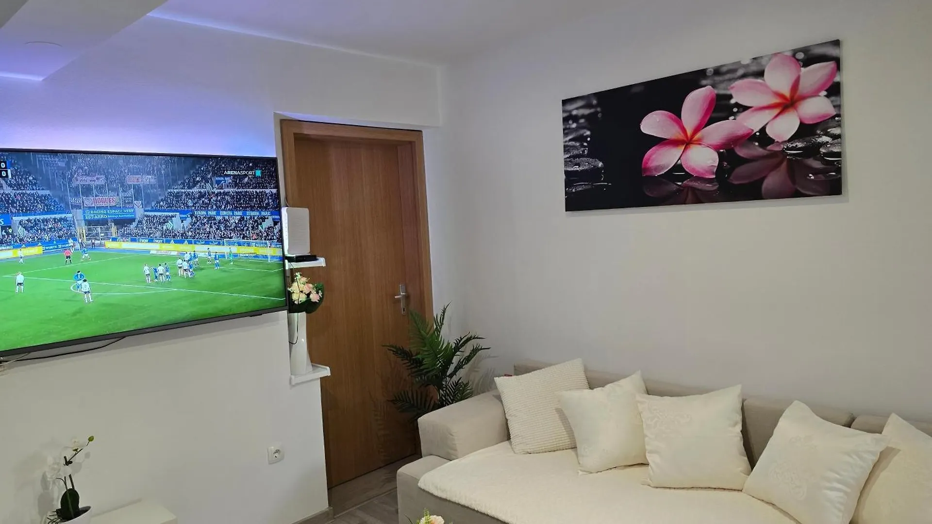 Apartment Blanca With Jacuzzi,Terase And Private Parking Kastela 0*,