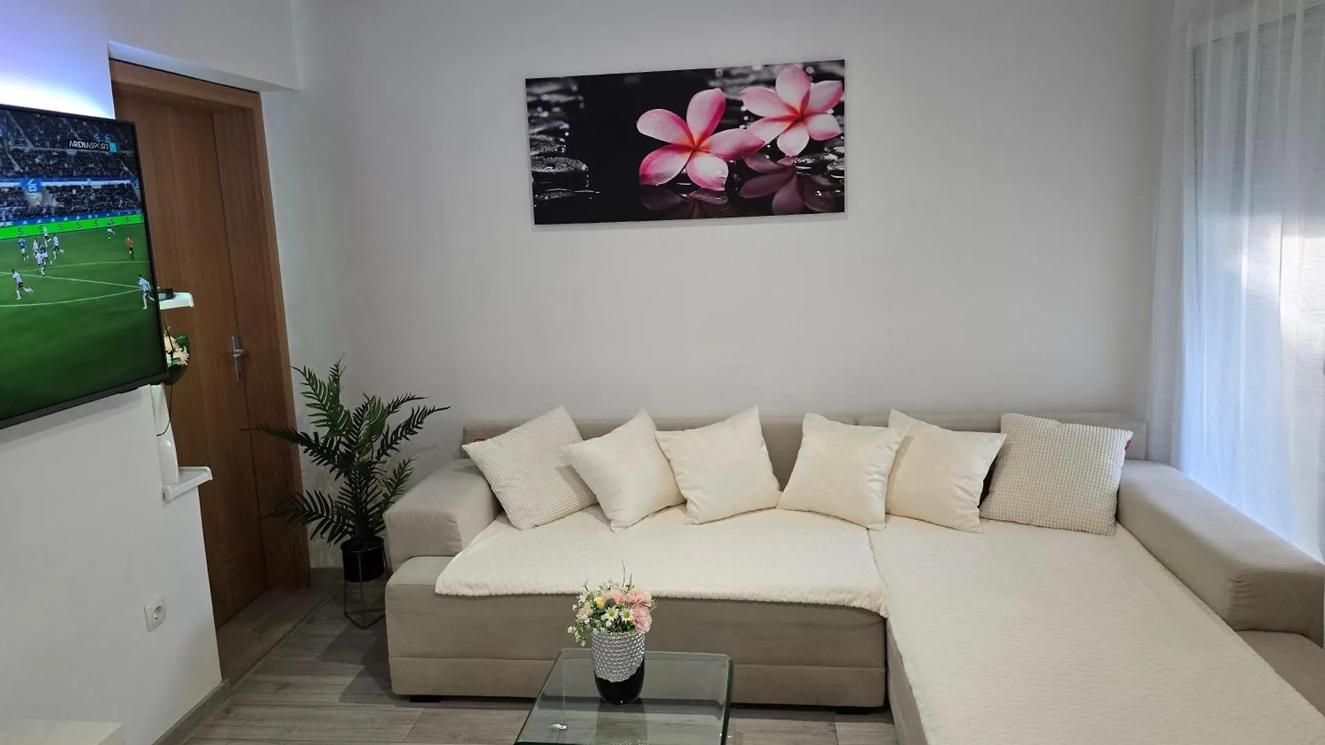 Apartment Blanca With Jacuzzi,Terase And Private Parking Kastela 0*,  Croatia
