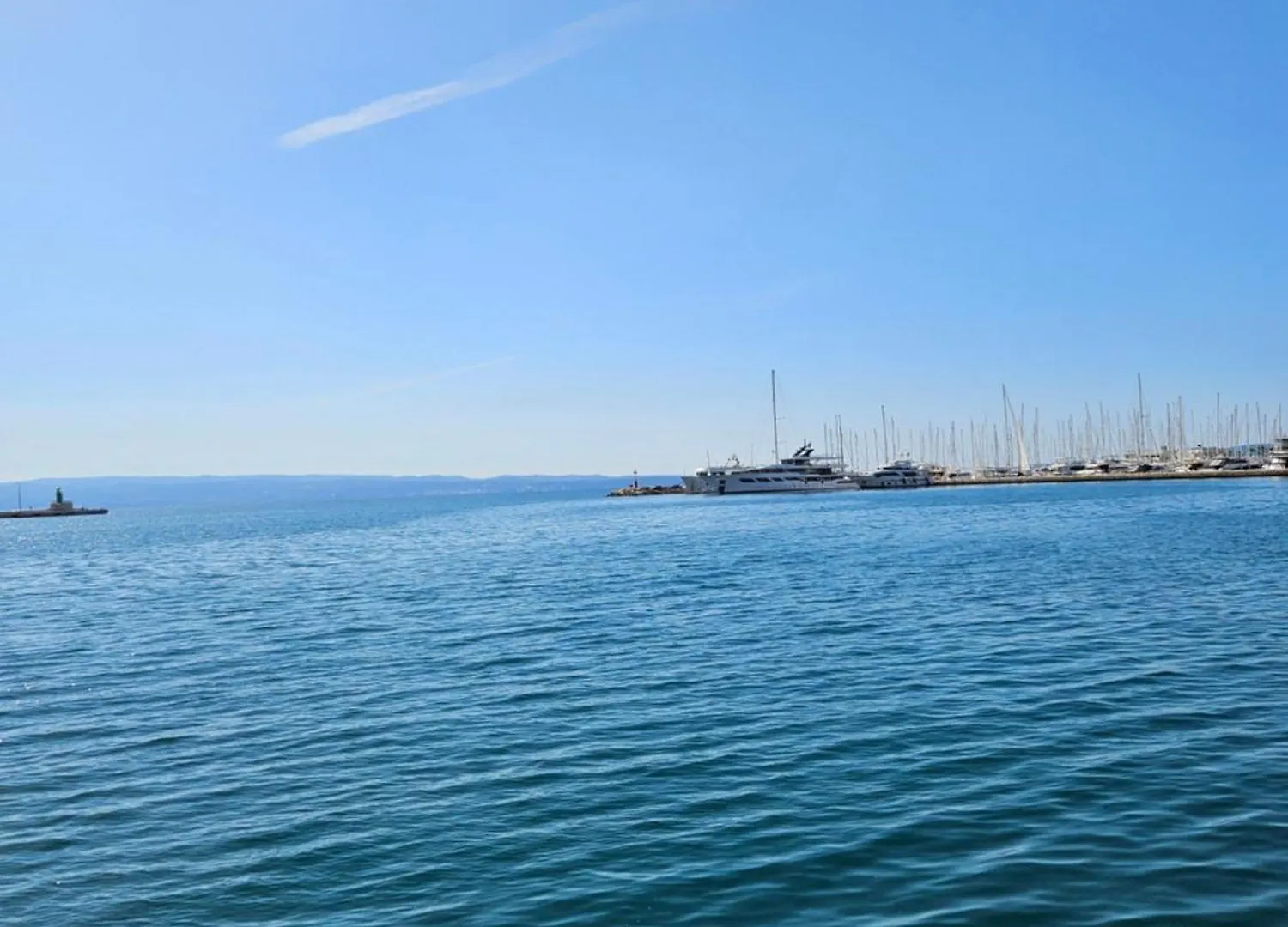 Apartment Blanca With Jacuzzi,Terase And Private Parking Kastela
