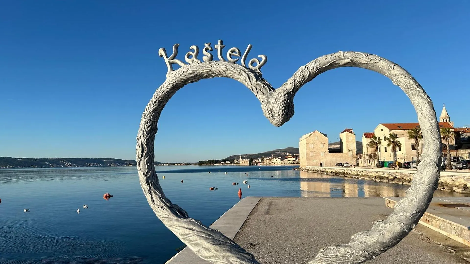 Apartment Blanca With Jacuzzi,Terase And Private Parking Kaštela Kroatien