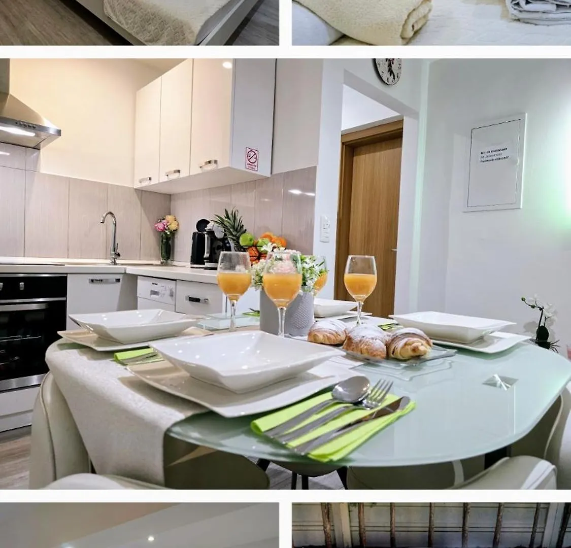 Apartment Blanca With Jacuzzi,Terase And Private Parking Kaštela