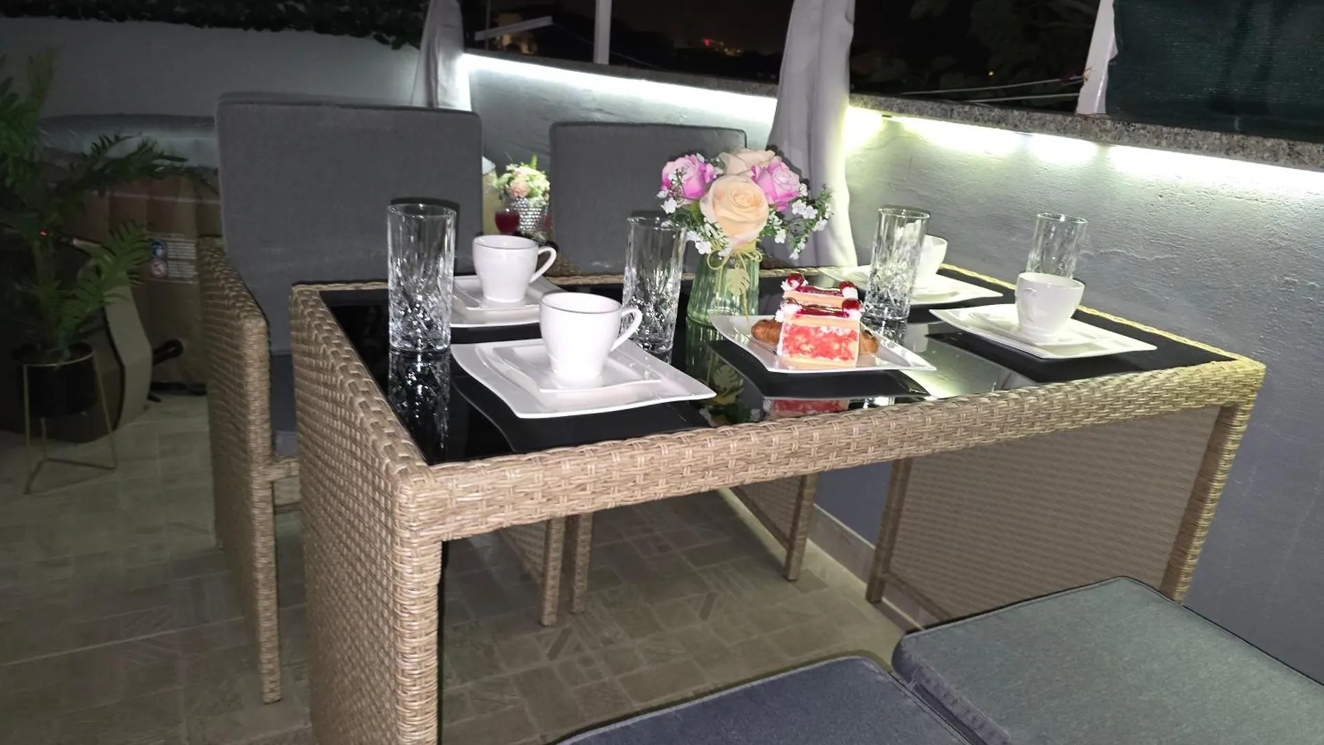 Apartment Blanca With Jacuzzi,Terase And Private Parking Kaštela